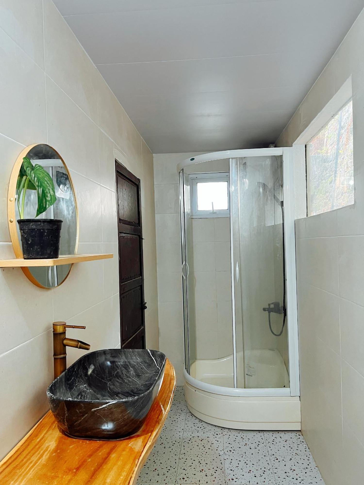 The Hue Homestay Eksteriør bilde